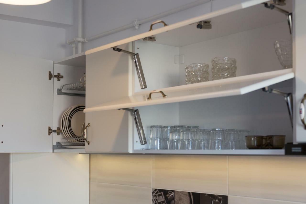 Central Luxury Flat With Terrace - Adela Accommodation - Ideal For Long Stays Bucureşti Eksteriør bilde